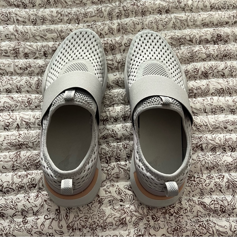 SOREL Kinetic Strap Sneaker Gray